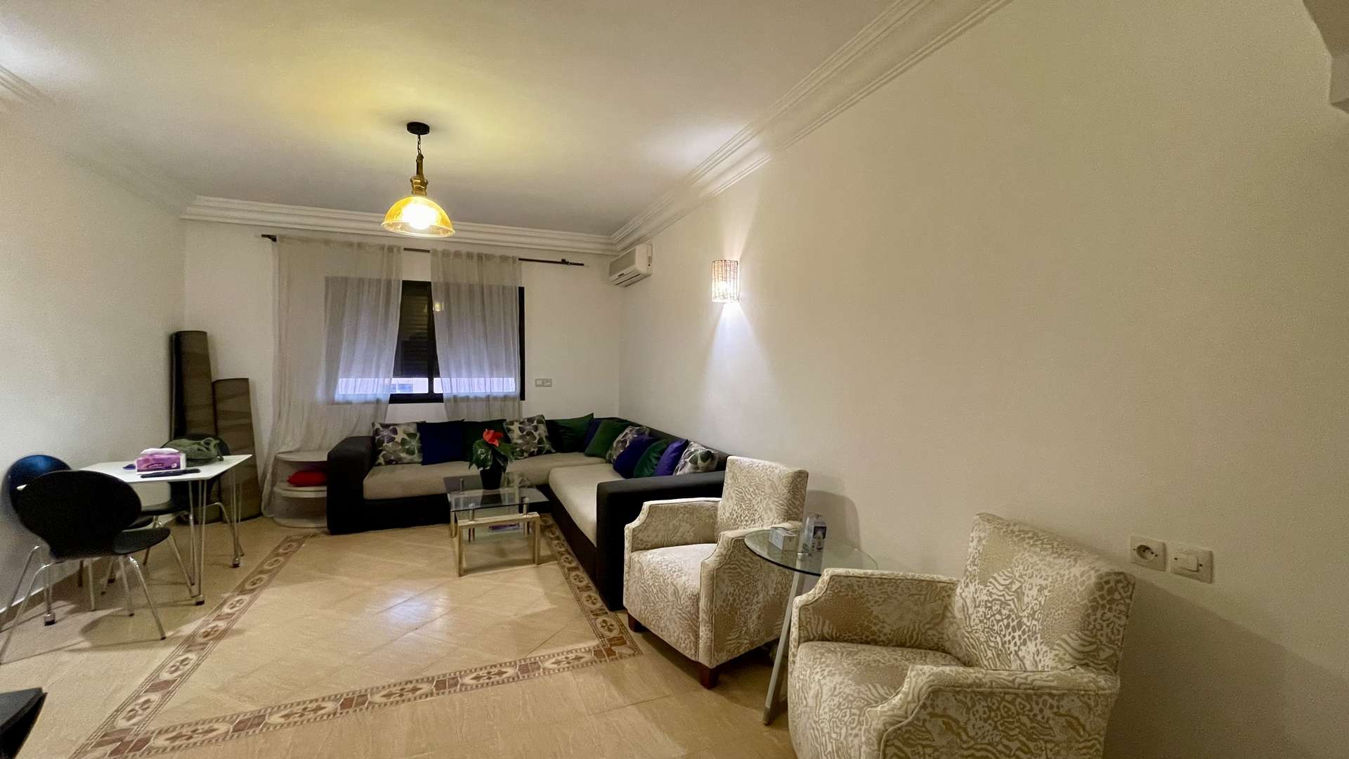 Location longue durée ,Appartement,Magnifique Appartement Meublé  2ch salon 80M2 refait à neuf à Hay Al Izdihar,Marrakech,Hay Izdihar