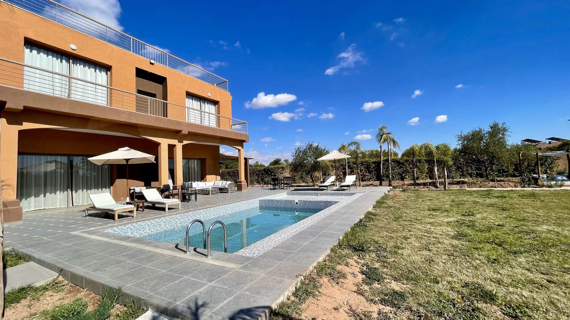 Location de vacances,Villa,Superbe proposition de location longue durée Villa 3 ch avec Hammam sur 4000M2 20min. du centre,Marrakech,Route de Fès