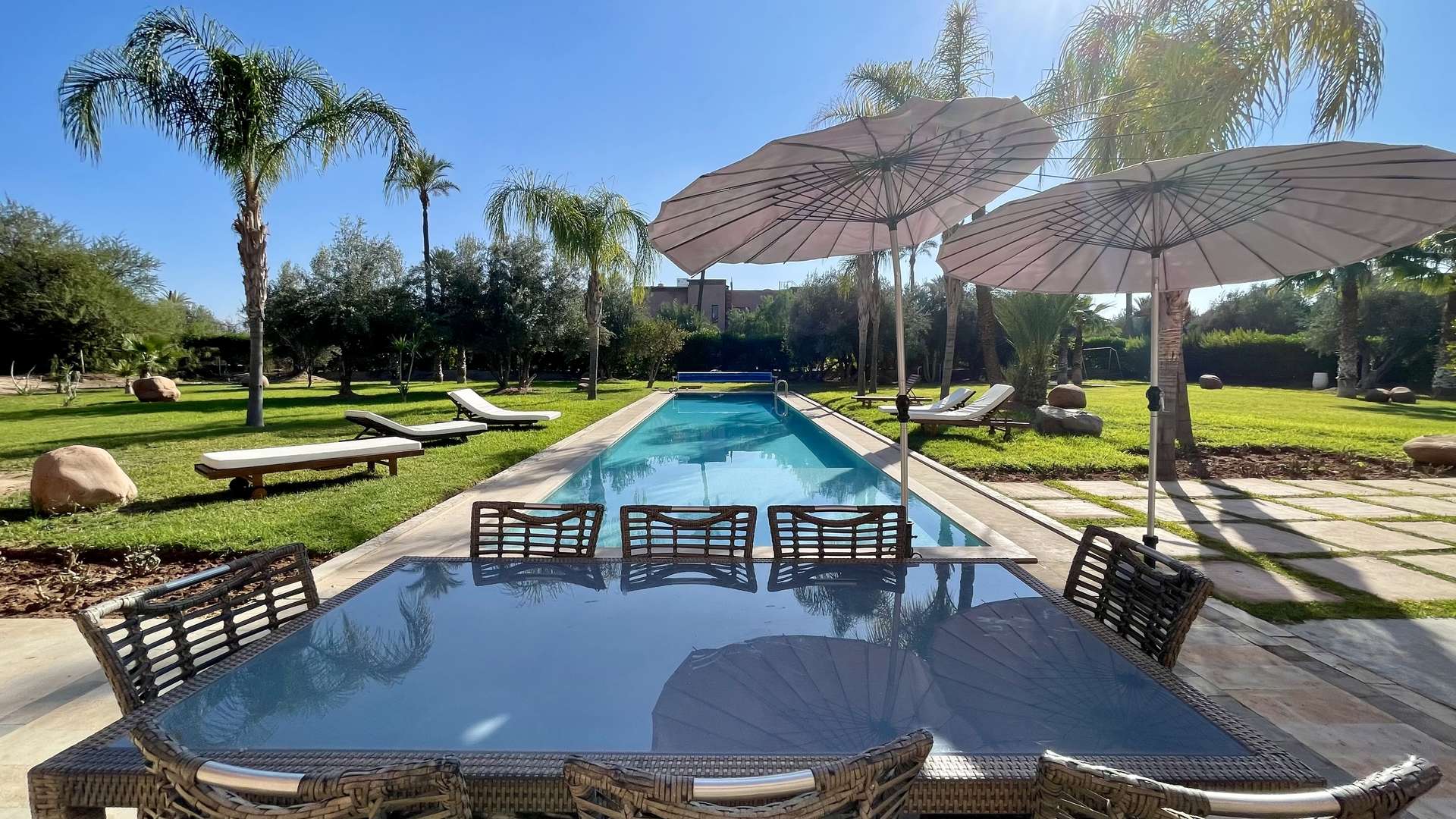 Location longue durée ,Villa,Villa meublée de 4 suites avec logement de personnel dans la Palmeraie de Marrakech,Marrakech,Palmeraie