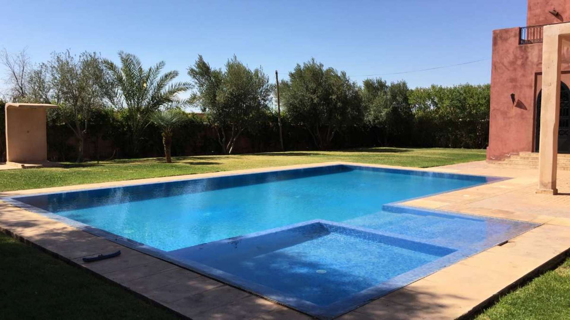 Location longue durée ,Villa,Villa vide 4ch grand jardin et piscine privée École américaine Marrakech,Marrakech,Route d'Ouarzazate