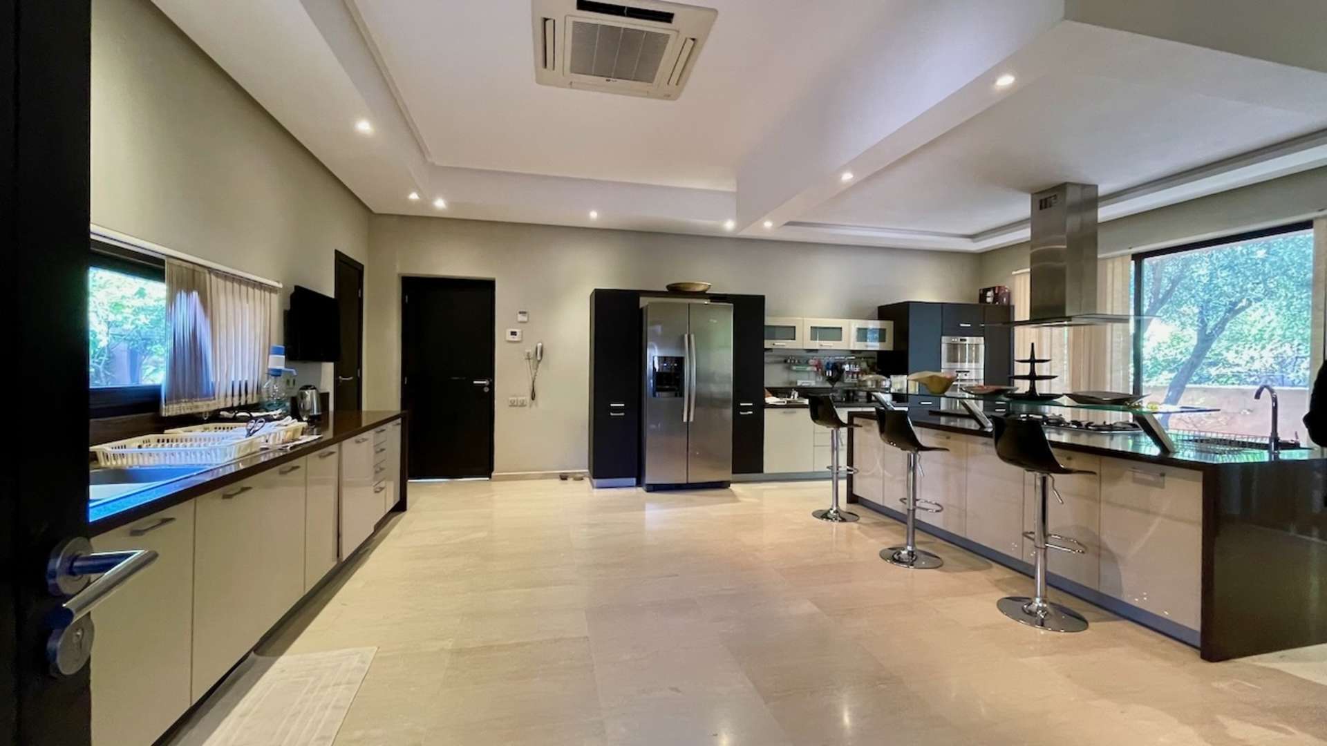 Vente,Villa,Villa Moderne avec piscine et Hammam bien située dans le quartier de Targa à Marrakech,Marrakech,Targa