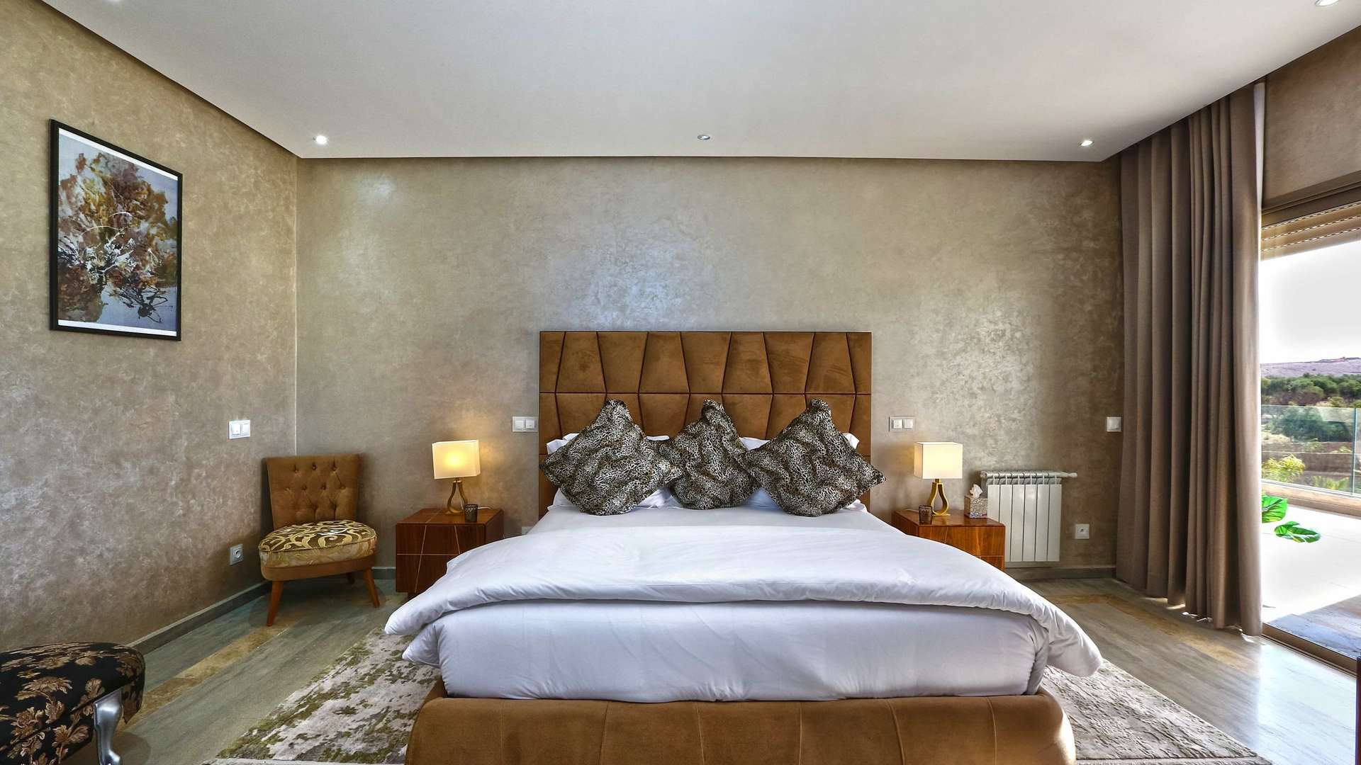 Location de vacances,Villa,Location Saisonnière d'Exception : Palace de prestige avec 8 suites et salle de célébrations polyvalente,Marrakech,Route Amizmiz