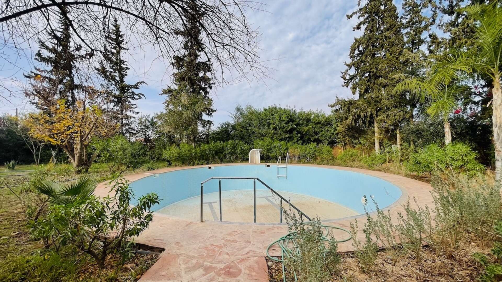 Vente,Villa,À Vendre : Propriété de Prestige à Marrakech – Idéale pour Maison d’Hôtes ou Investissement locatif,Marrakech,Route d'Ouarzazate