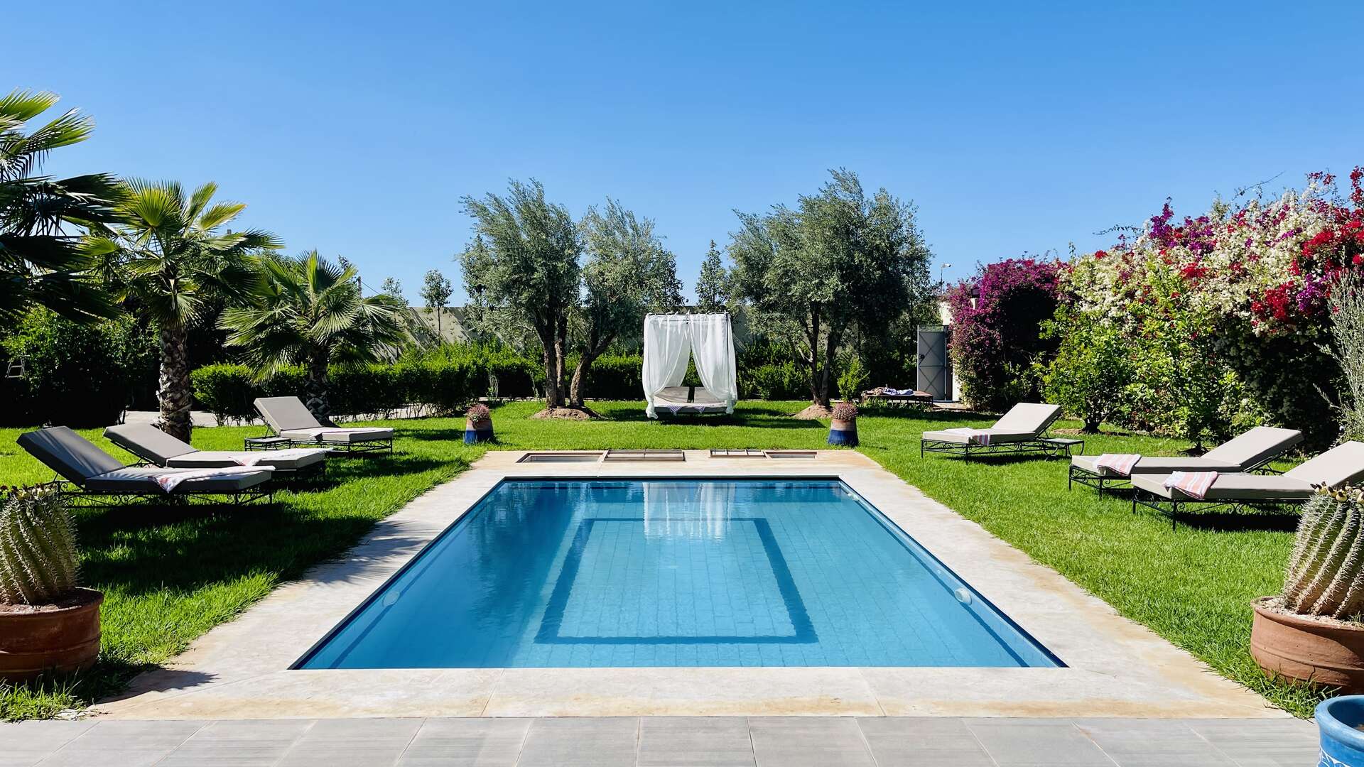 Location de vacances,Villa,Villa Safa Marrakech: Villa de Vacances avec Piscine Privée – Calme, Confort et Intimité à Moins de 20 min du Centre,Marrakech,Route de Fès