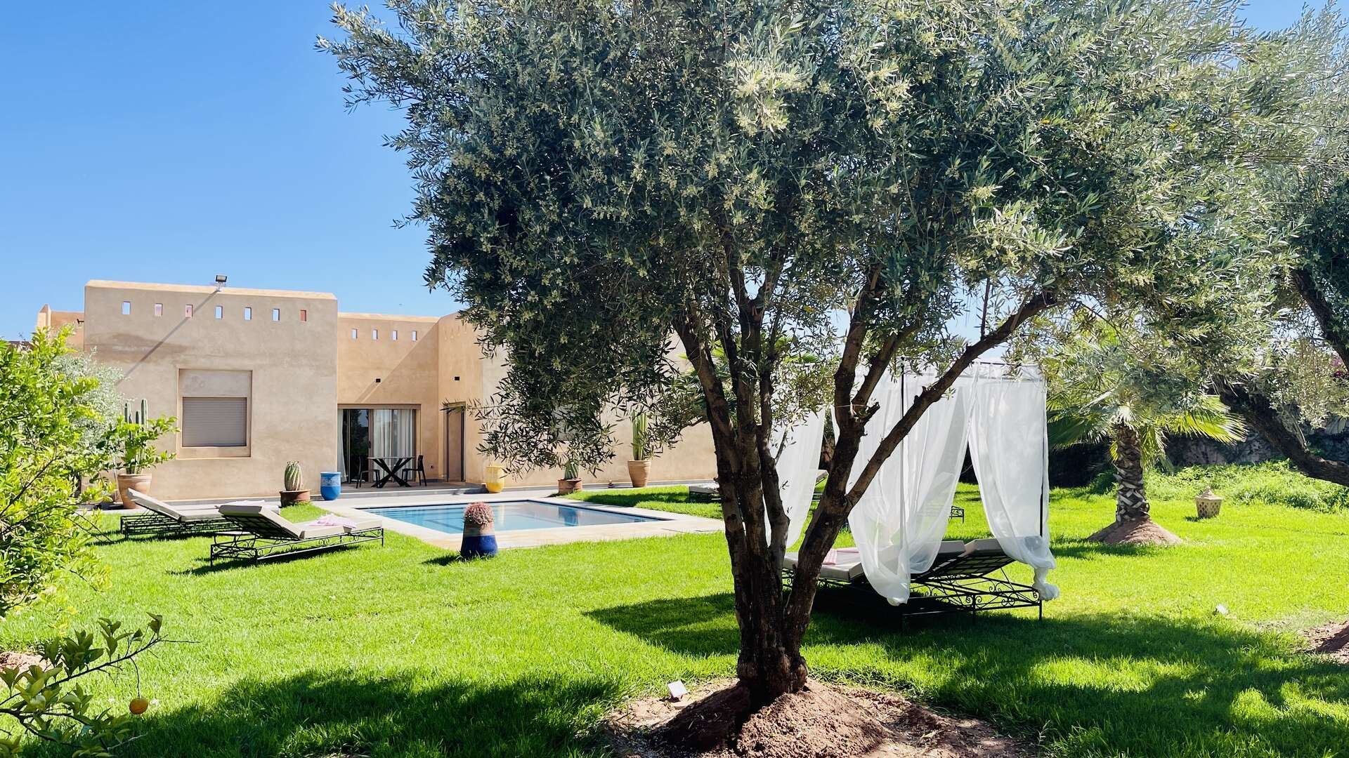 Location de vacances,Villa,Villa Safa Marrakech: Villa de Vacances avec Piscine Privée – Calme, Confort et Intimité à Moins de 20 min du Centre,Marrakech,Route de Fès