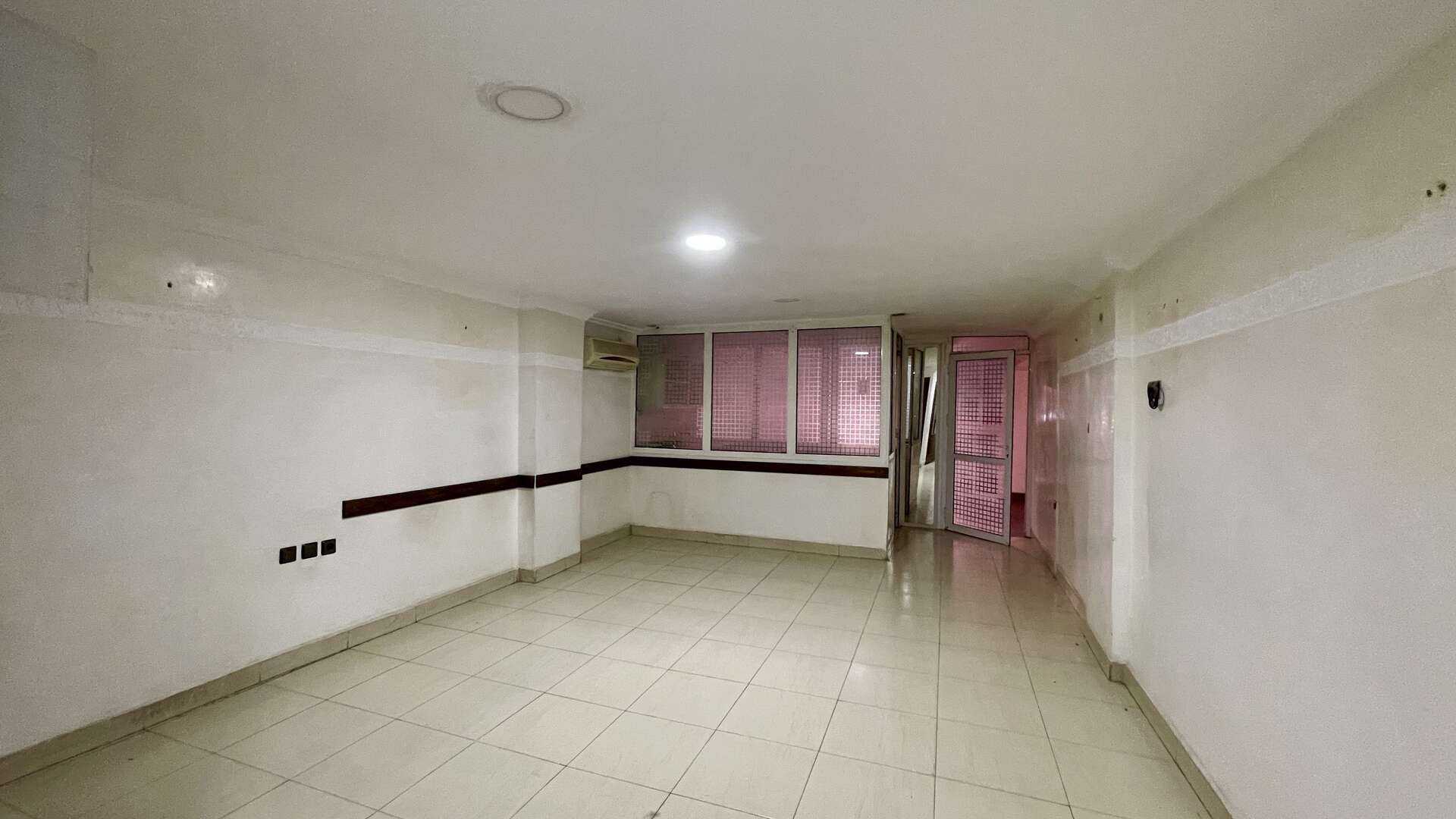 Vente,Bureaux & Commerces,Bureau à vendre – Emplacement stratégique à Guéliz, Marrakech,Marrakech,Guéliz