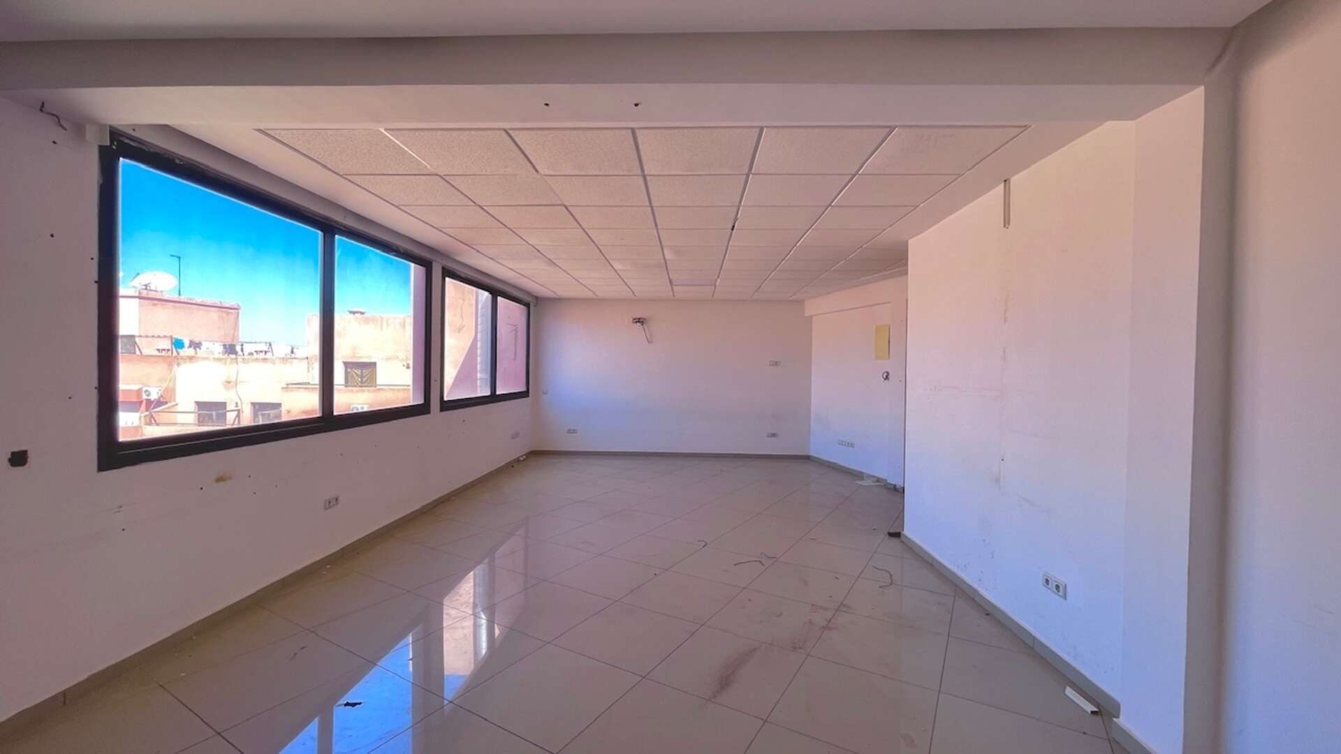 Vente,Bureaux & Commerces,À VENDRE – Plateau de BUREAU AU CŒUR DE GUÉLIZ – EMPLACEMENT PREMIUM,Marrakech,Guéliz