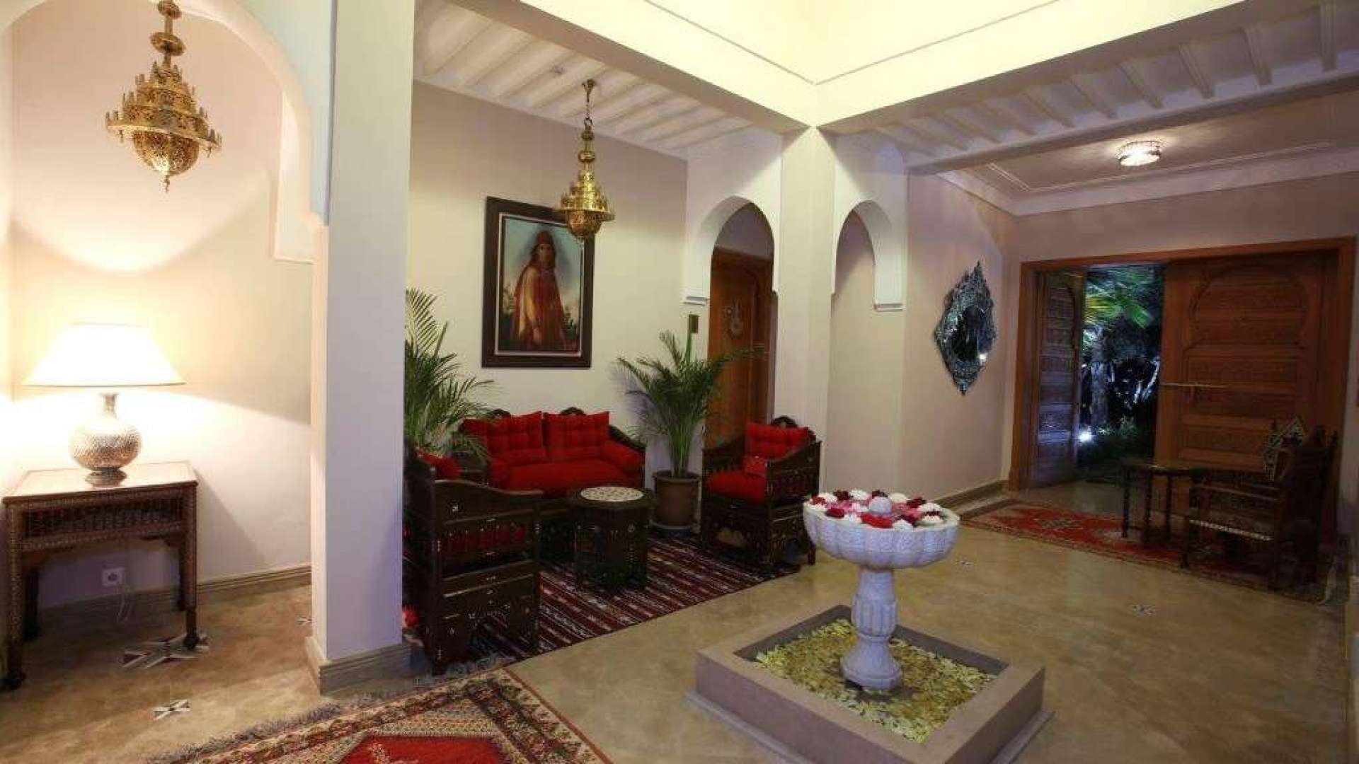Location de vacances,Villa, Location saisonnière: Maison d’hôtes 12 suites exceptionnelles pour des vacances de rêve à Marrakech,Marrakech,Route d'Ouarzazate