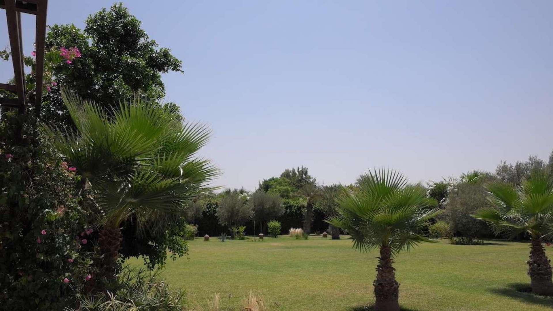 Location de vacances,Villa,Villa de charme à Marrakech, calme et repos au coeur d’un superbe parc arboré,Marrakech,Chrifia