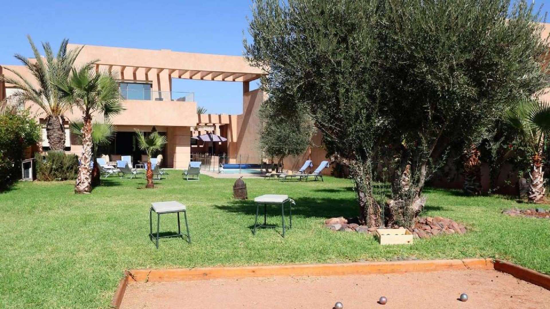 Location de vacances,Villa,Villa 5ch - sur golf - piscine privée - Av. Med VI,Marrakech,Golf Prestigia