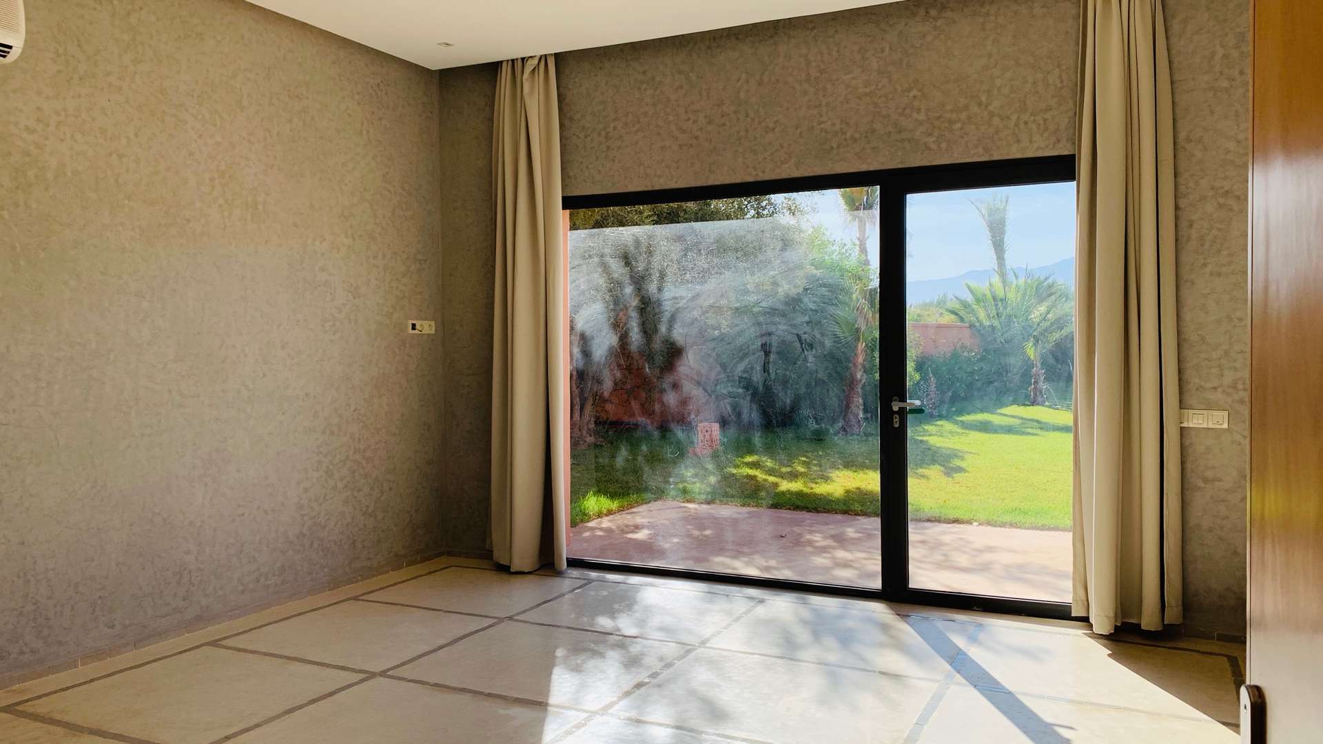 Location longue durée ,Villa,Villa vide 4ch avec hammam et piscine privée à 20 min. du centre de Marrakech,Marrakech,Route de l'Ourika