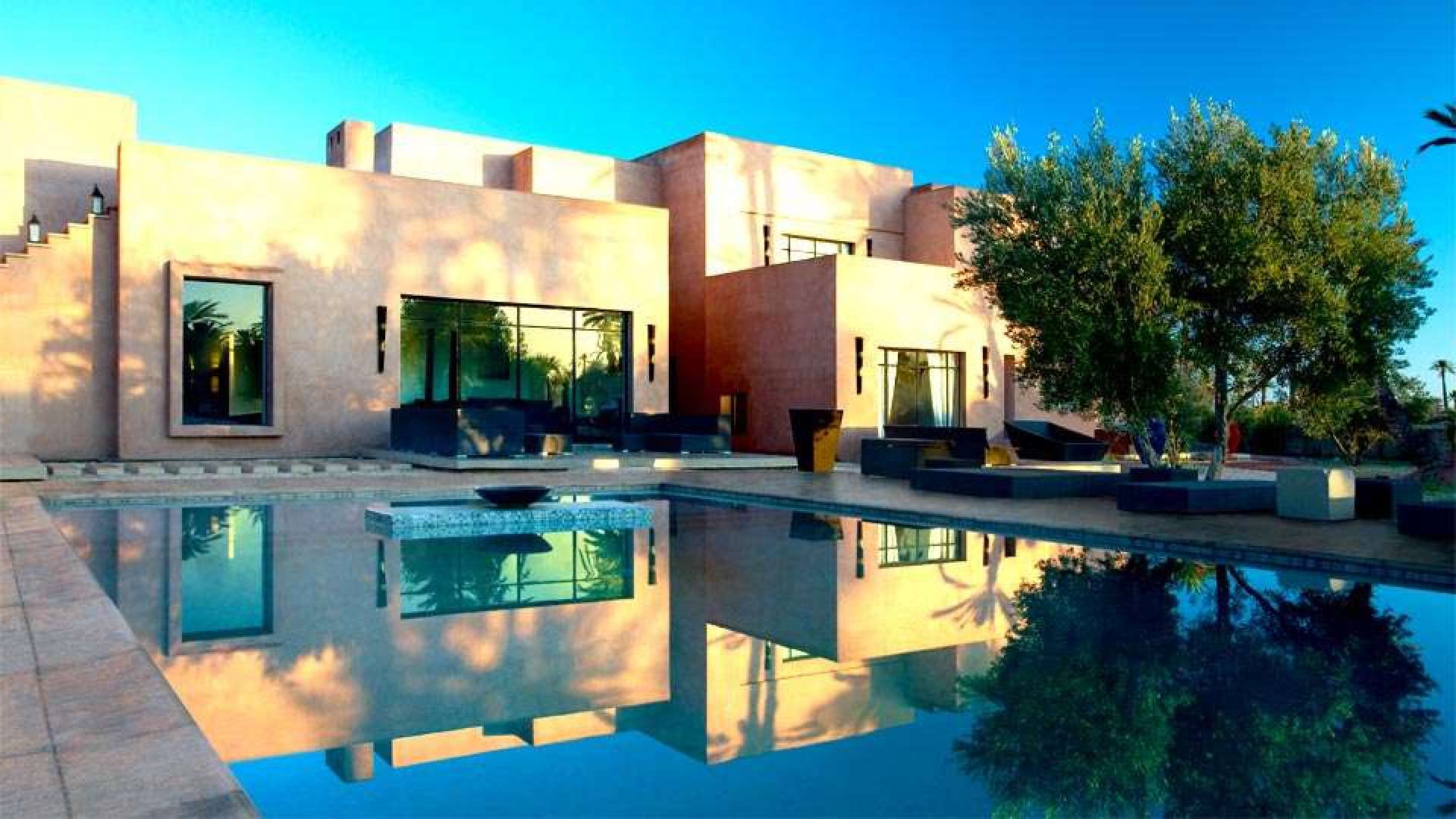 Location de vacances,Villa,VILLA DE STYLE CONTEMPORAIN SUR UN BEAU PARC ARBORÉ À LA PALMERAIE,Marrakech,Palmeraie