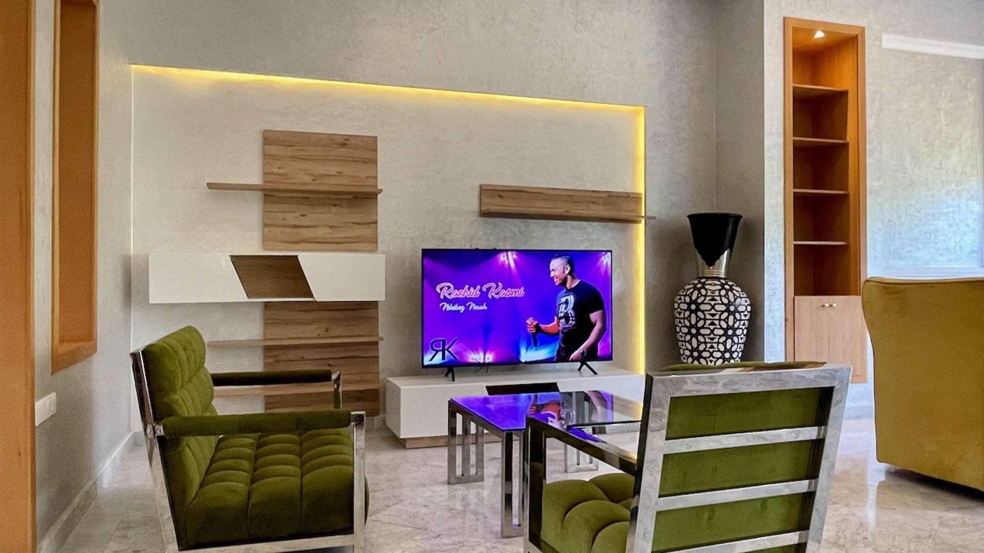 Location de vacances,Villa,Propriété Priée dans la Palmeraie de 7 suites avec Hammam, massage et salle de projection,Marrakech,Palmeraie