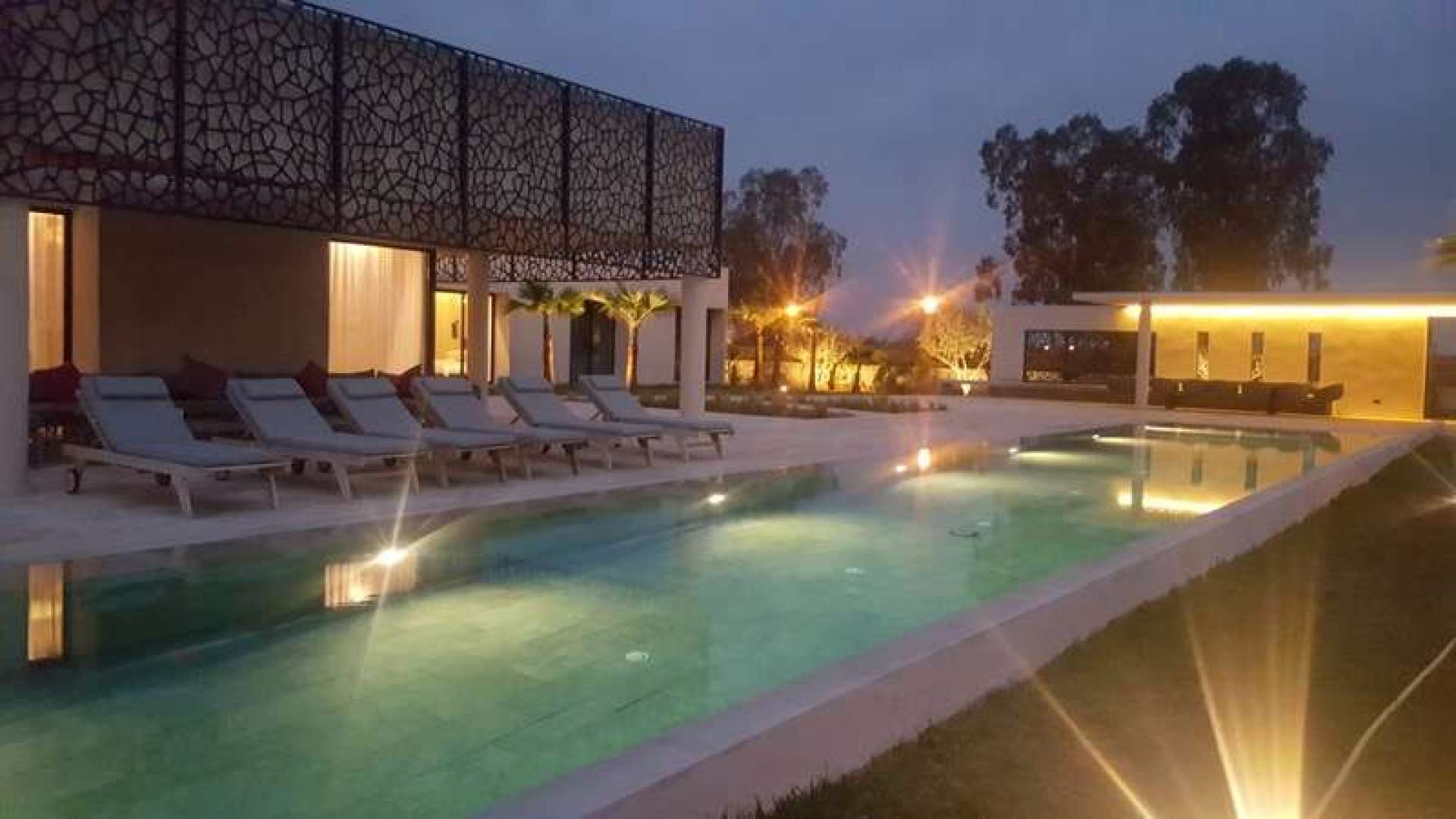 Location de vacances,Villa,Villa de luxe 5ch front de golf avec 2 piscines chauffées,Marrakech,Amelkis Golf Resort