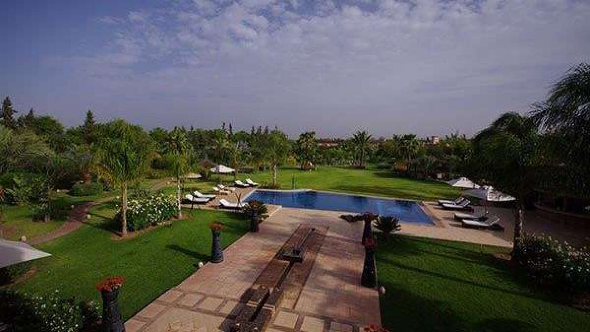 Location de vacances,Villa,Villa 6ch avec centre de bien-être et piscine privés à 20 min. du centre de Marrakech,Marrakech,Route de l'Ourika