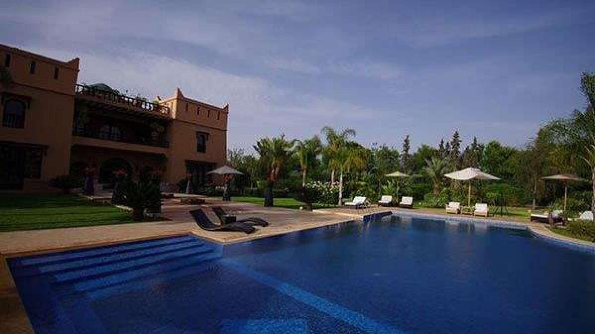Location de vacances,Villa,Villa 6ch avec centre de bien-être et piscine privés à 20 min. du centre de Marrakech,Marrakech,Route de l'Ourika