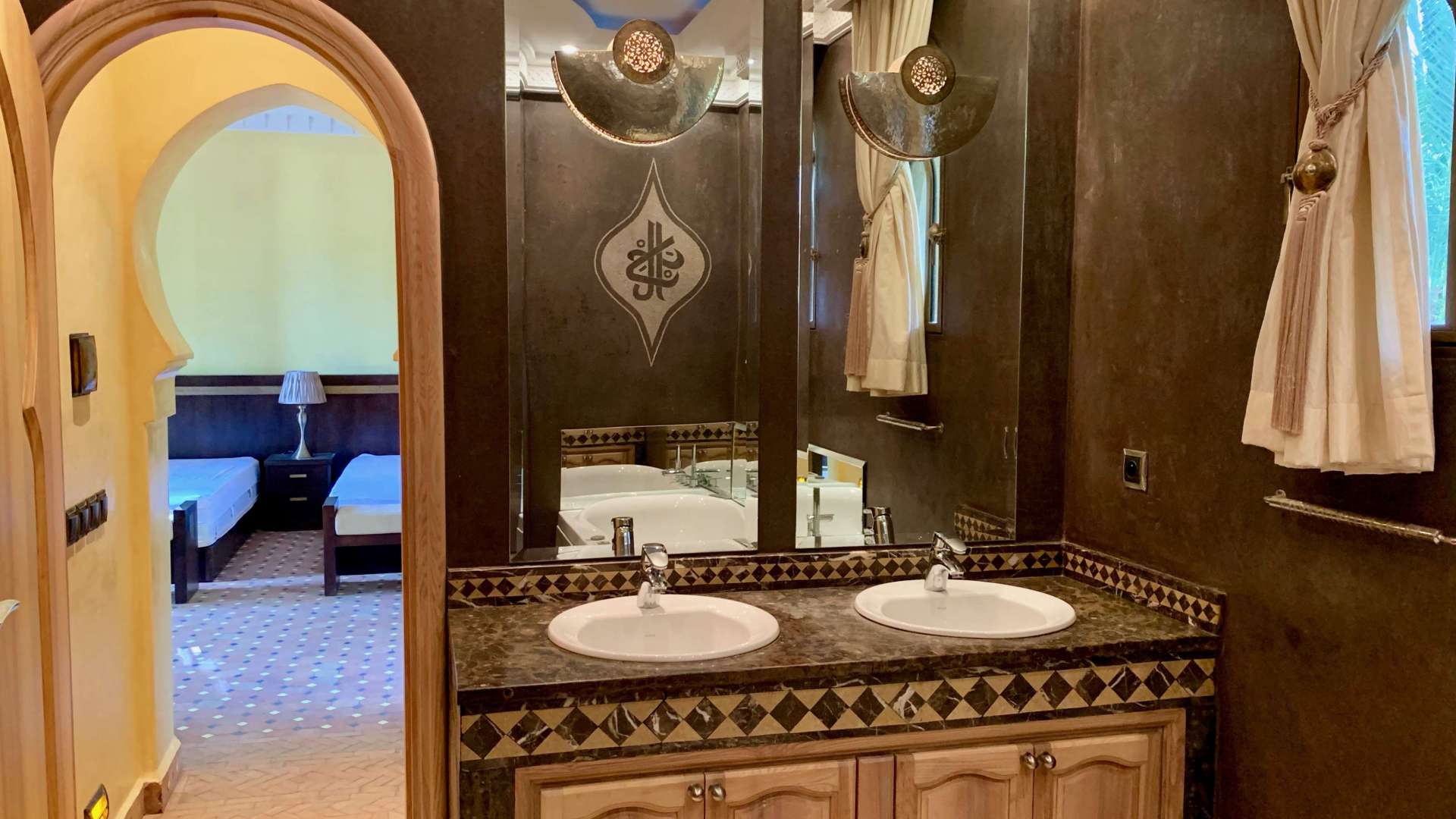 Vente,Villa,Somptueuse propriété privée de luxe à vendre à 30 min. du centre de Marrakech,Marrakech,Route de Fès