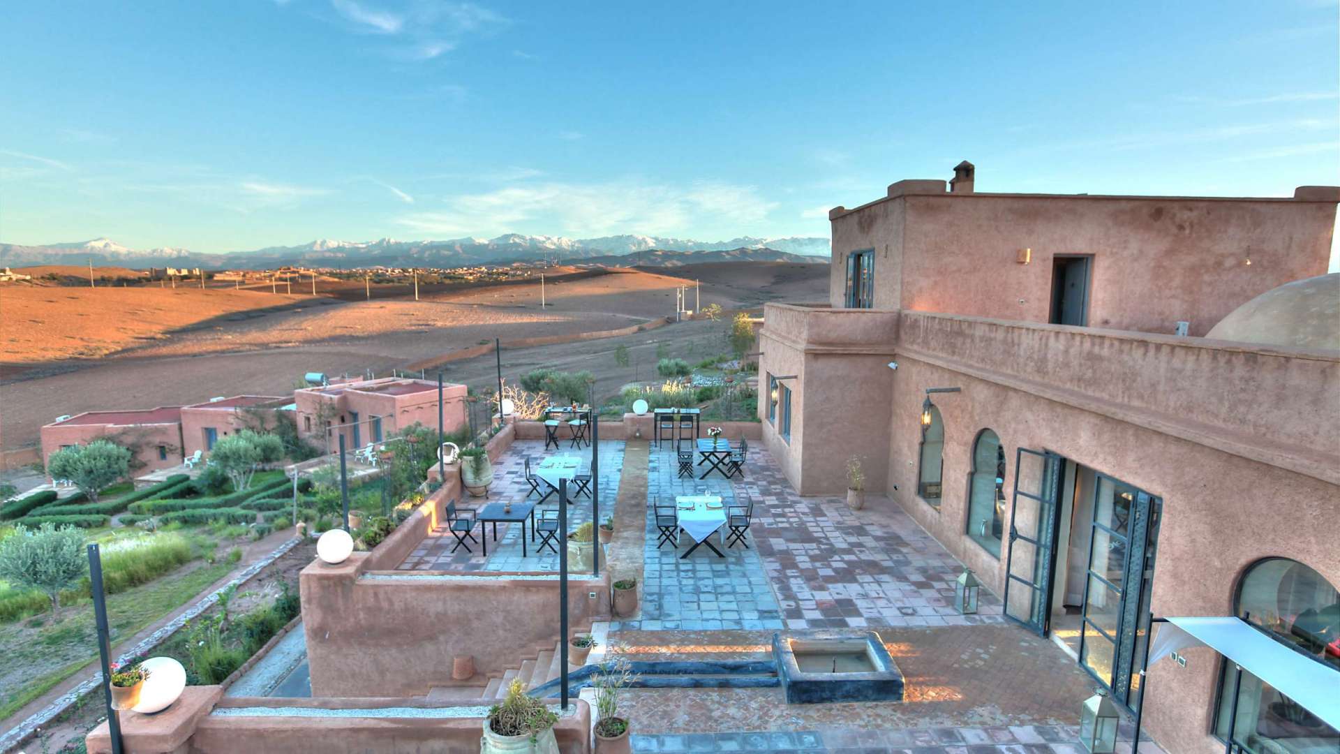 Location de vacances,Villa,Location maison d'hôtes 12 ch. avec services hôteliers ,Marrakech,Route Amizmiz