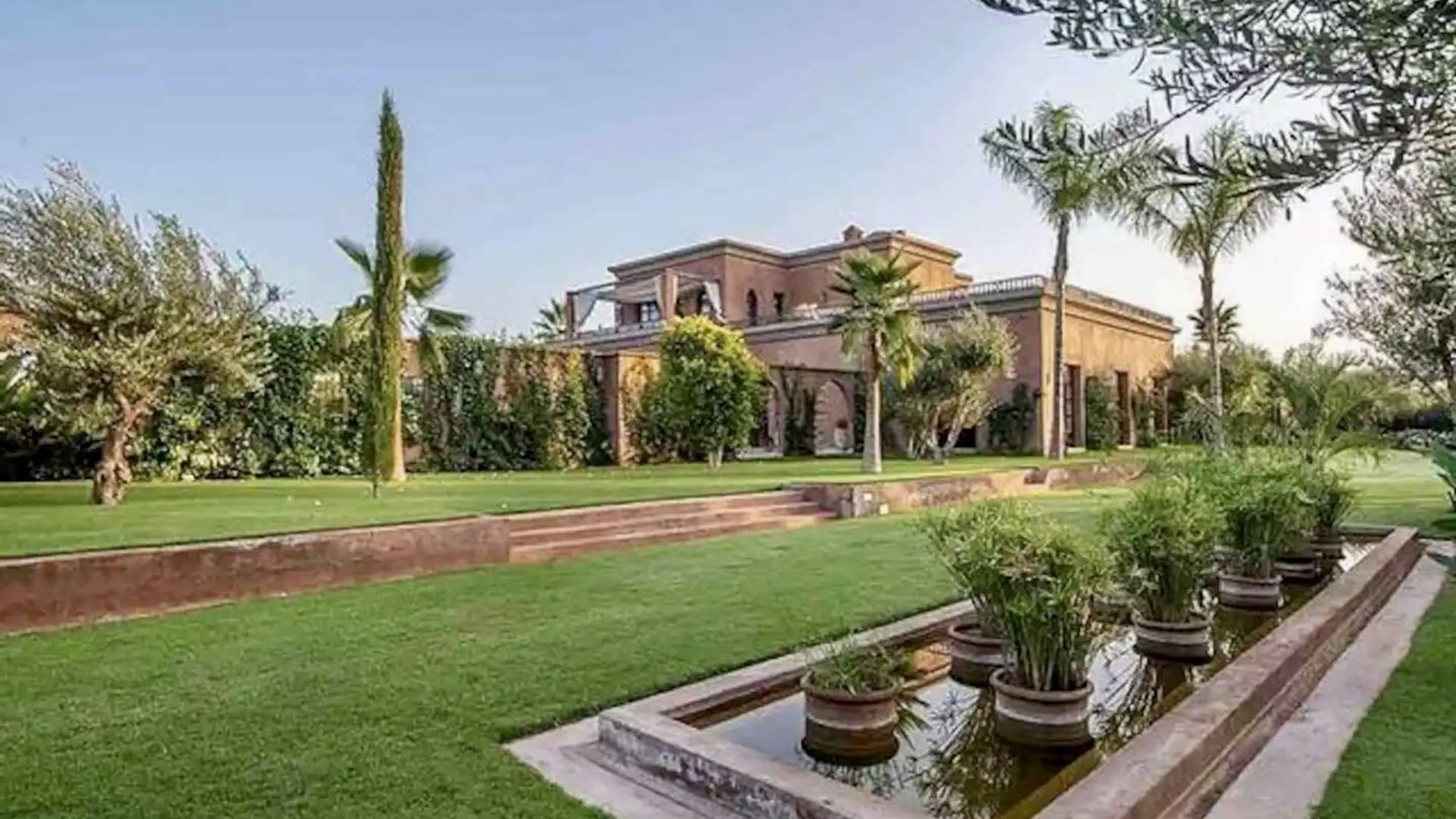 Location de vacances,Villa,Superbe villa 5ch à 15 min du centre de Marrakech sur la route de Ouarzazate ,Marrakech,Route d'Ouarzazate